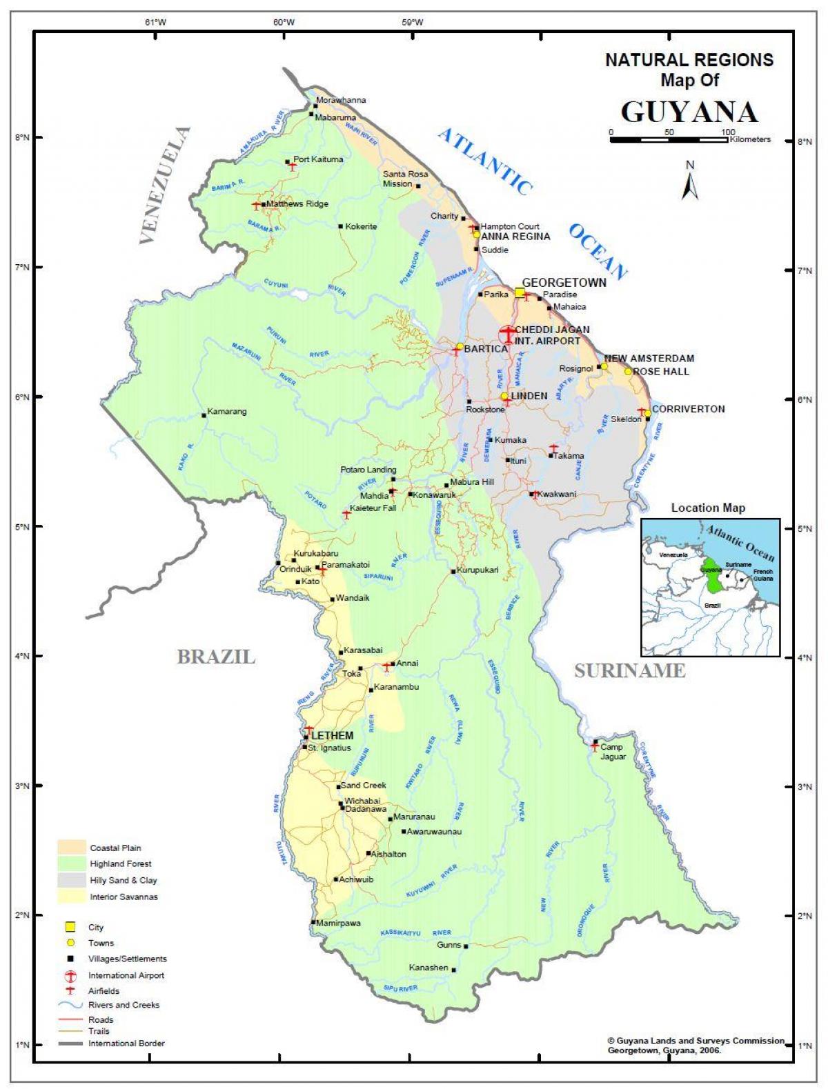 zemljevid Gvajana, ki prikazuje 4 naravna območja